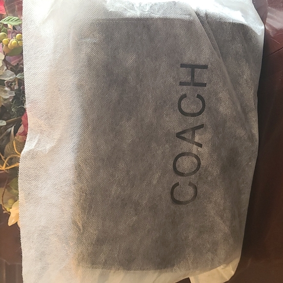 Vintage with Tags!! Coach Stunning Black Signature Saddle Bag!!! - Picture 13 of 14